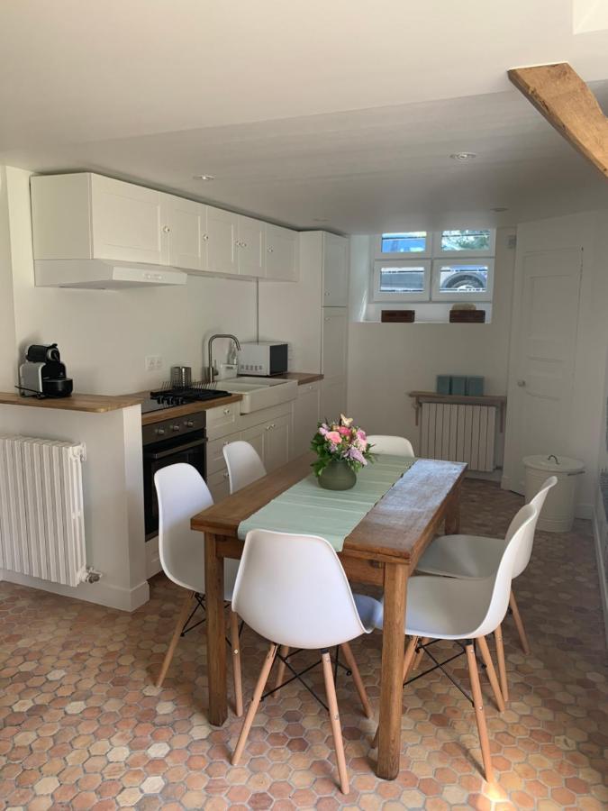 Ferienwohnung Le Logis K, Le Charme Au Coeur De Saint Pair Exterior foto
